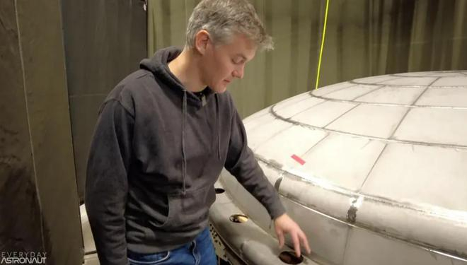 图源：每日宇航员，Andy Lapsa介绍隔热罩原型