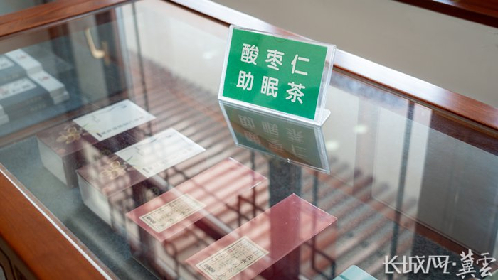 内丘县扁鹊助眠客栈酸枣仁产品展示。长城网·冀云客户端记者 李泽凯 摄