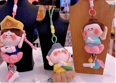 佛小伴玩偶（图源：公众号文创大同）