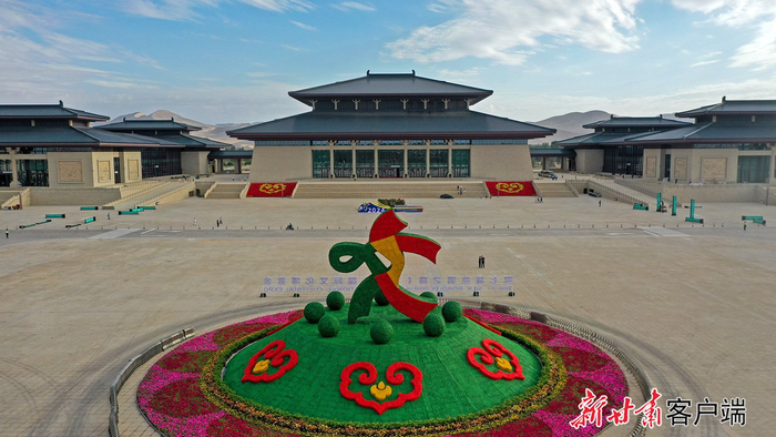 ▲美丽敦煌迎盛会。新甘肃·甘肃日报记者 田蹊 冯乐凯