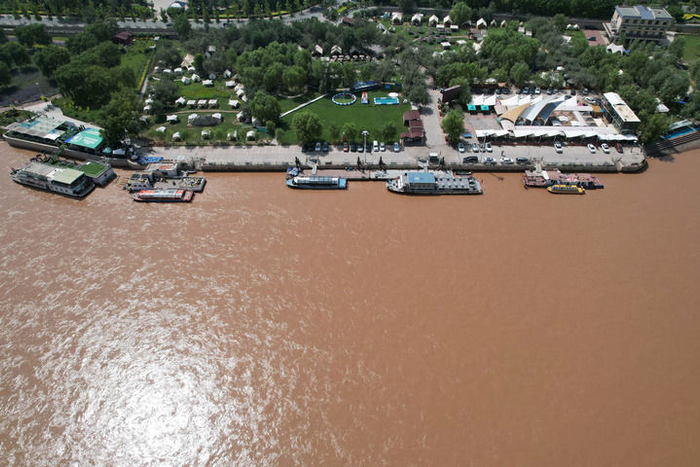 这是7月25日在兰州市城关区拍摄的黄河兰州段盐场堡码头。新华每日电讯记者 范培珅 摄