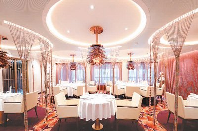 图为“爱达·魔都号”拾味轩