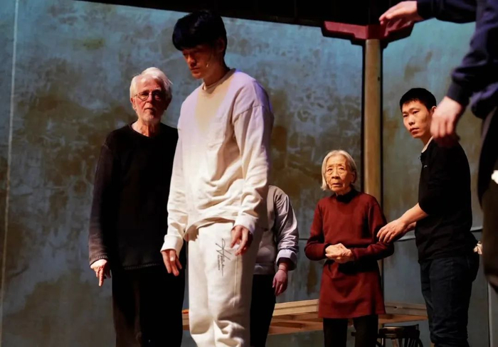 92岁的李滨参演《狂人日记》