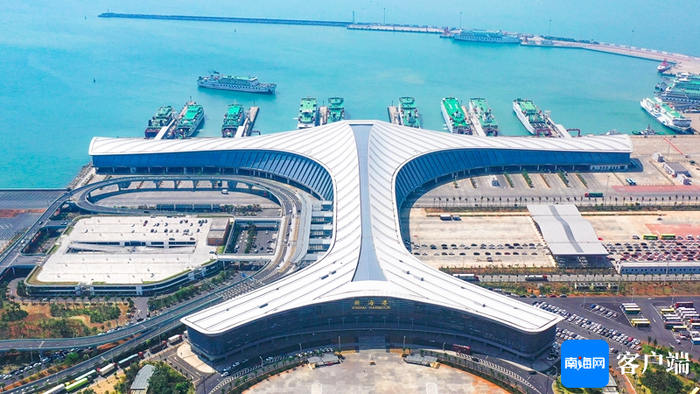 资料图：海口新海滚装码头客运综合枢纽站。