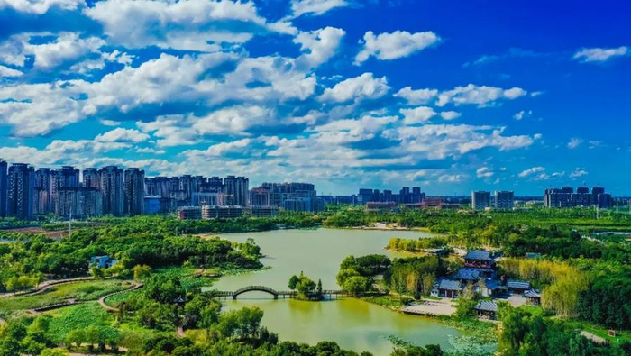 △ 岳家湖公园。庞诚/摄