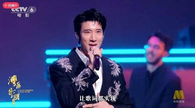 王力宏登央视舞台高调复出_手机新浪网