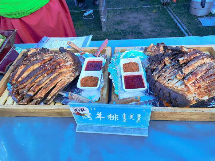 香香的烤羊排。