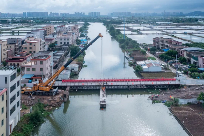 七围桥改造项目现场。梁冠贤/摄