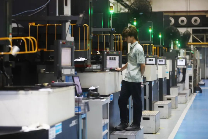 格力电器生产线。钟凡/摄