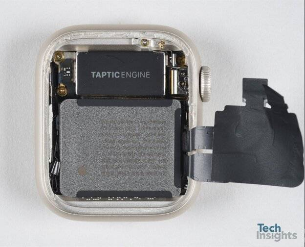 ▲ Apple Watch Series 7 拆解图