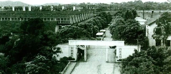 1967年6月，南宁绢麻纺织印染厂建成投产，主要生产绢麻织品。图为该厂厂房