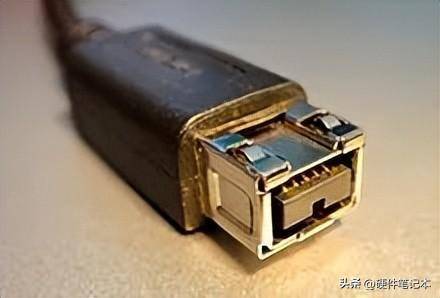 ✦13 FireWire（火线）