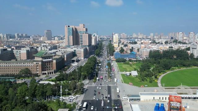 长春市解放大路焕发着新活力。摄影/上游新闻记者 张莹  