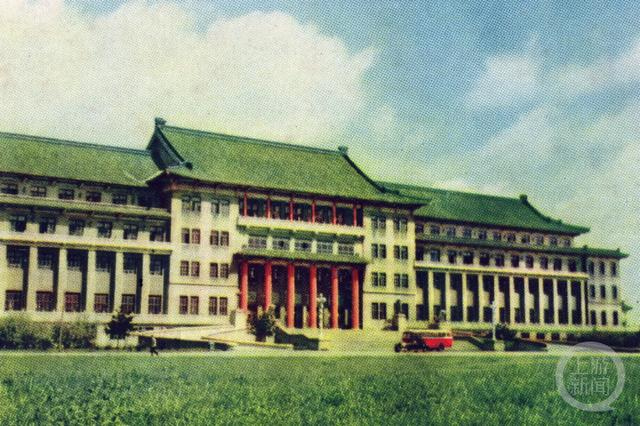 初建时期的地质宫。      图片来源/房友良提供