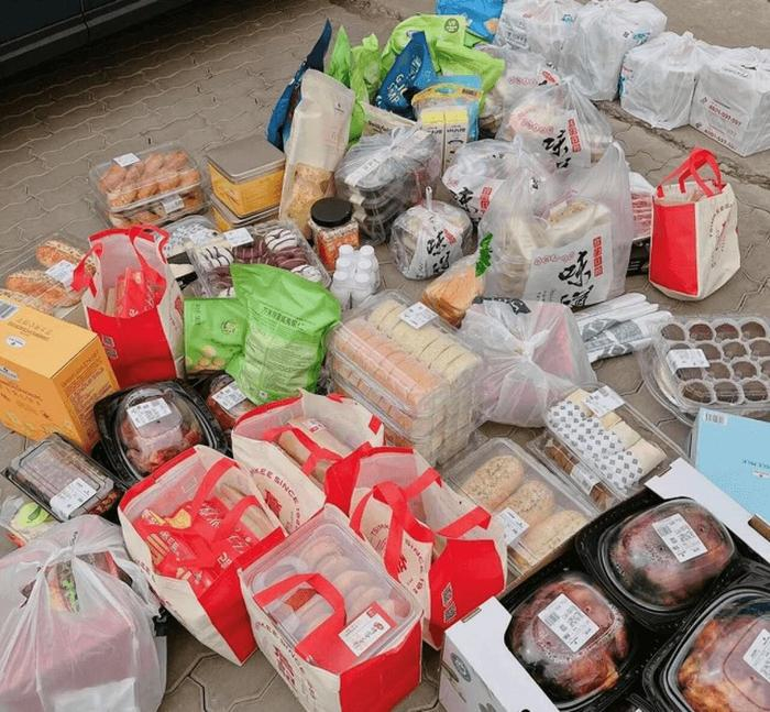 每次采购的商品塞满一车