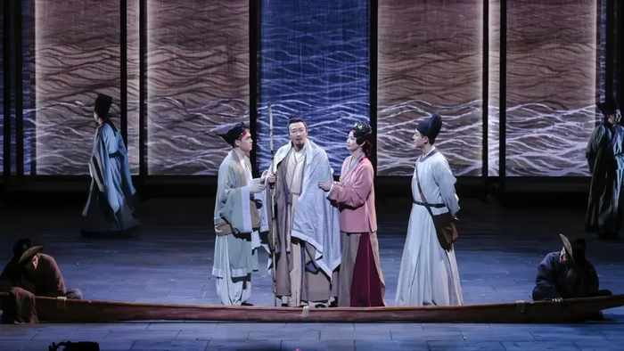 话剧《苏堤春晓》国家话剧院剧场演出剧照 图源：“中国国家话剧院”微信公众号