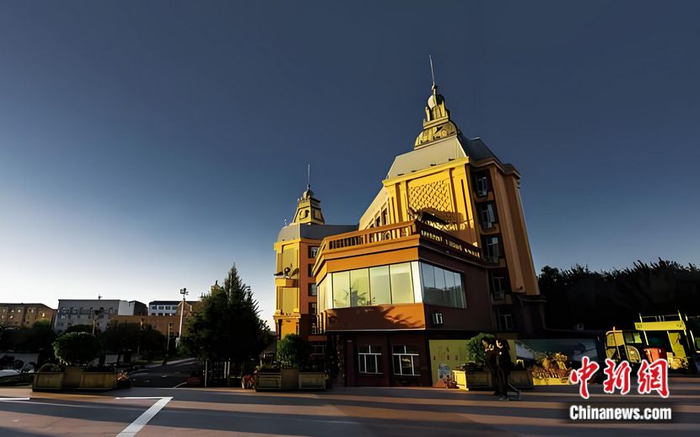 嘉荫县充满俄式风情的建筑。 嘉荫县委宣传部供图