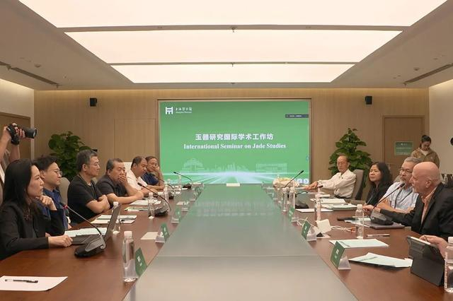 特别致谢：北京和玉缘和田玉文创集团有限公司