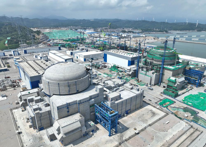 图片来源：新华社