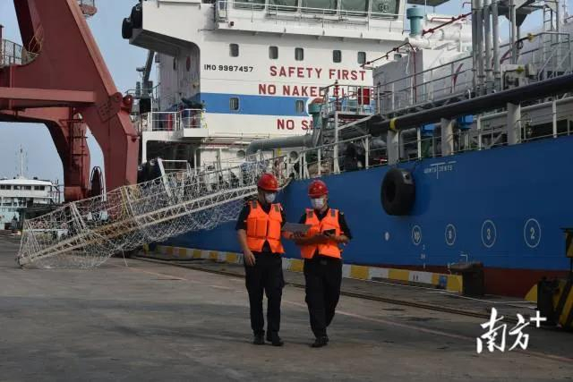 双燃料加油船AMALTHEA轮。