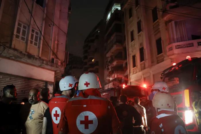 广西北海市附近海域出现雷电暴雨天气，1人身亡 