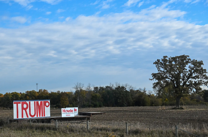 ▲路边支持特朗普的标语
