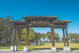 扬州的古邗沟是中国有史料记载的最早运河，图为古邗沟码头遗址。