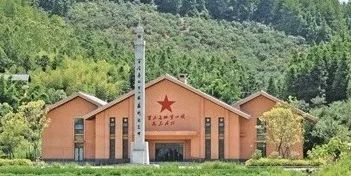 百石长征第一仗胜利纪念碑。