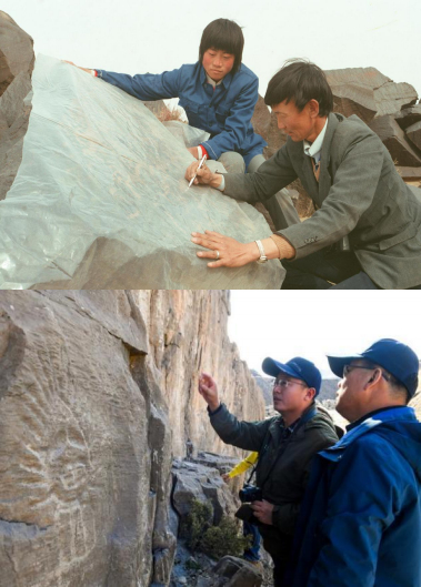 上图：文物工作者临摹曼德拉山岩画。（1991年3月23日发）新华社记者 白斯古郎 摄