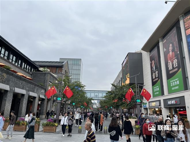 ▲杭州湖滨步行街