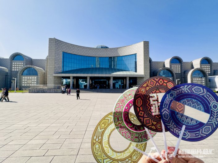 新疆博物馆出品的疆风如画文创系列。资料图