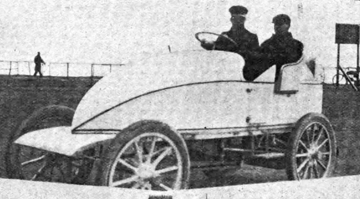1902年，出现在贝克斯希尔速度赛上的新款Gardner-Serpollet