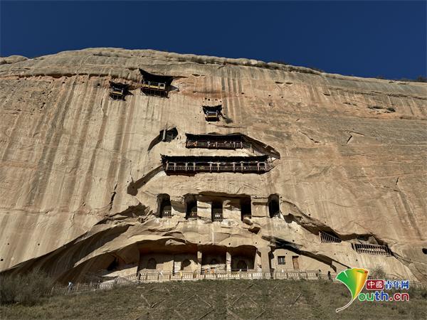 马蹄寺石窟群。中国青年网记者 张晰摄