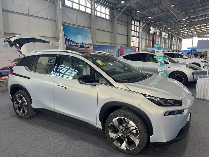 新能源二手车交易量增速较快。吴博峰/摄