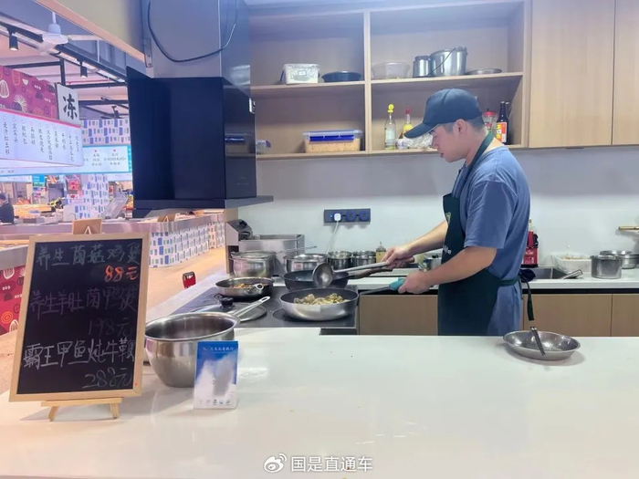 “代炒”档口/央广网发 受访者供图