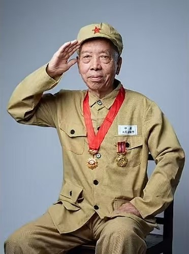 （志愿军战士王万友）