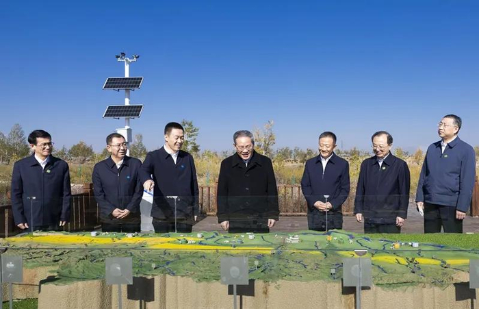 10月22日至24日，中共中央政治局常委、国务院总理李强在宁夏、内蒙古调研。