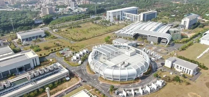 图片来源/新华社