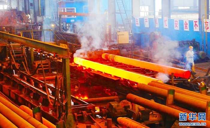   图为新冶特钢车间内。新华网发