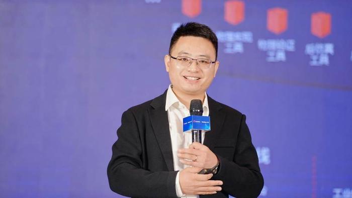 华为集团工业软件与工业云 CTO、华为云工业软件云总经理丘水平