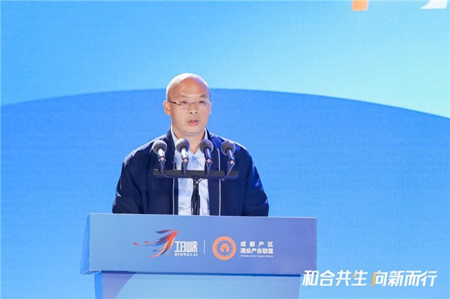 中国食品发酵工业研究院首席专家,副院长王德良