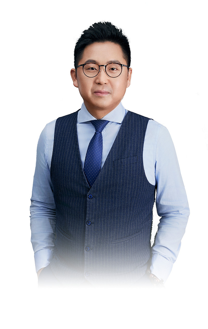 （图为九方智投首席投资顾问张志丹）