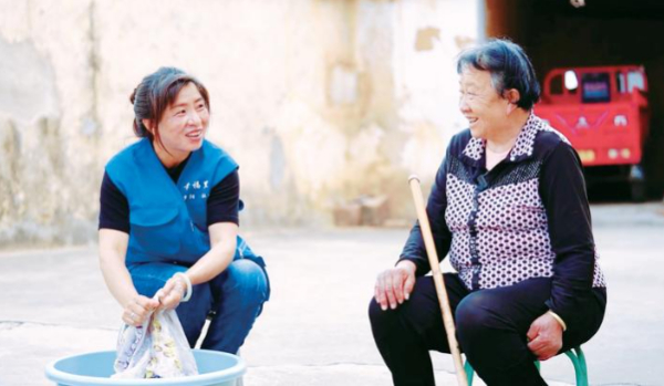 永仁县创新提供居家养老服务。图源：楚雄发布