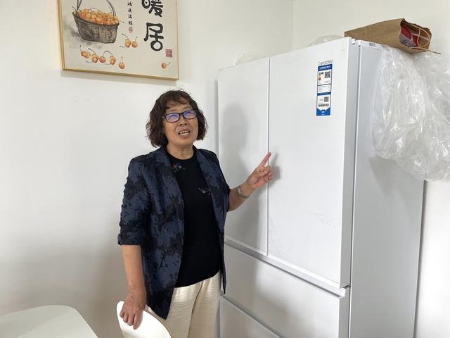 康健路341弄7-8号居民搬进新家。 舒抒 摄