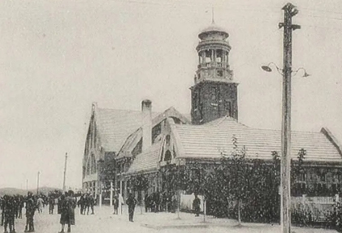 昔日的吉海铁路总站 资料图片