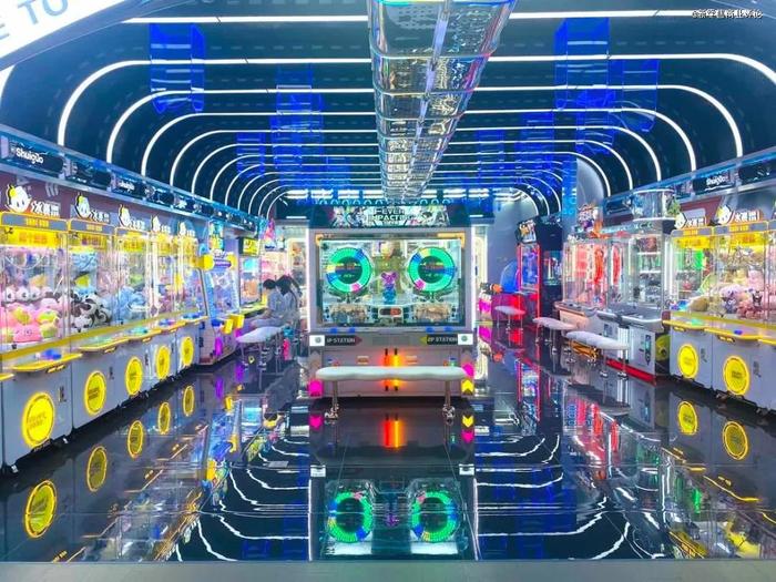 ▲图为某汤泉馆内的电玩游戏区一角