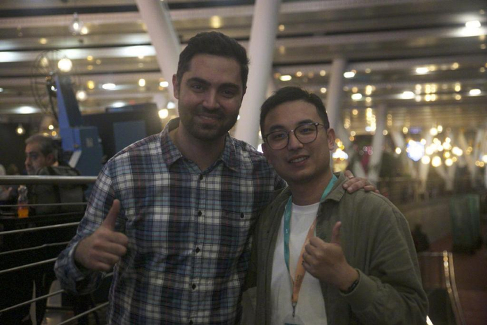 山海计划导演邓亮宏（右）和德黑兰国际短片电影节国际竞赛单元负责人Javid Sobhani