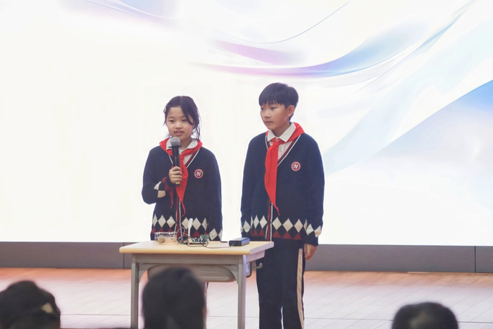 智能书桌语音控制展示