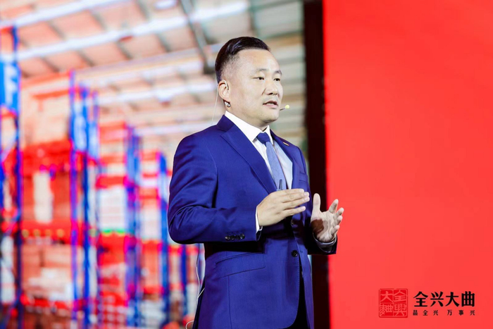 上海糖酒集团副总裁厉家明