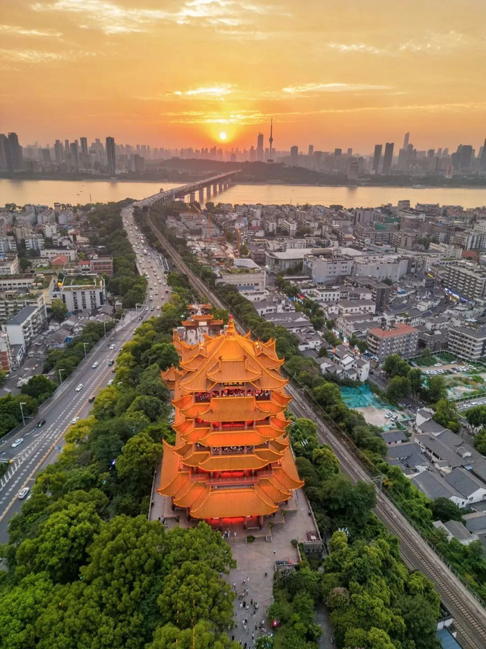 黄鹤楼 图/陈威霖